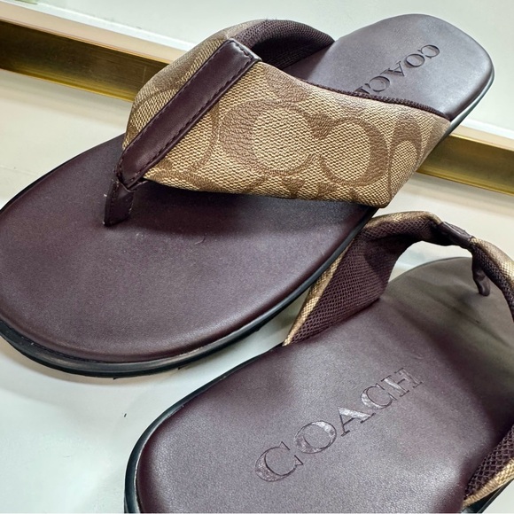 Coach Other - Coach Men’s Signature Canvas Flip Flop Sandals Size 10D G4921 New No Box/Tags